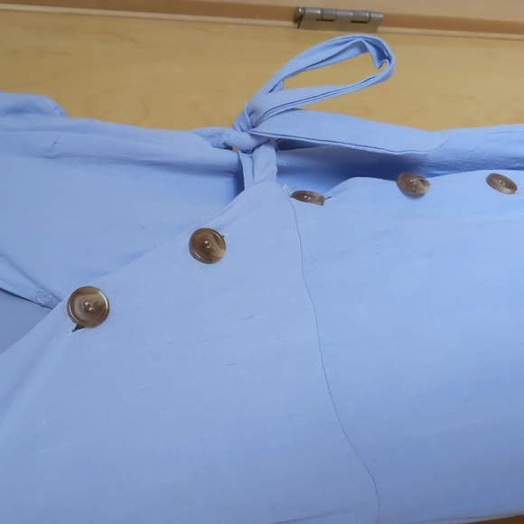 Beautiful buttoned wrap dress, mid calf length! Bought at boutique and worn once - Picture 2 of 4